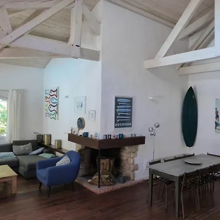 Des Acacias Avec Piscine Chauffee Pour 15 Personnes Entre Et Ocean Wifi Gratuit סורטס הוסגור