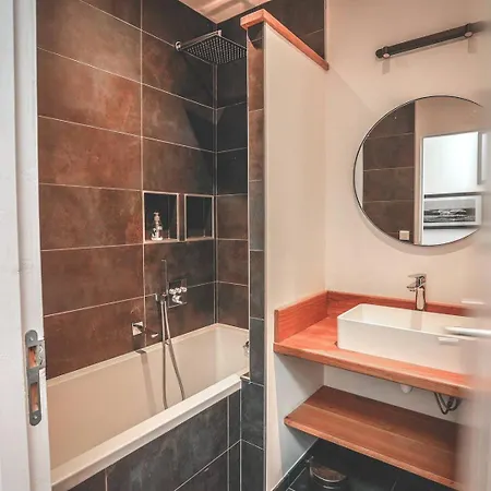 Des Acacias Avec Piscine Chauffee Pour 15 Personnes Entre Et Ocean Wifi Gratuit Villa