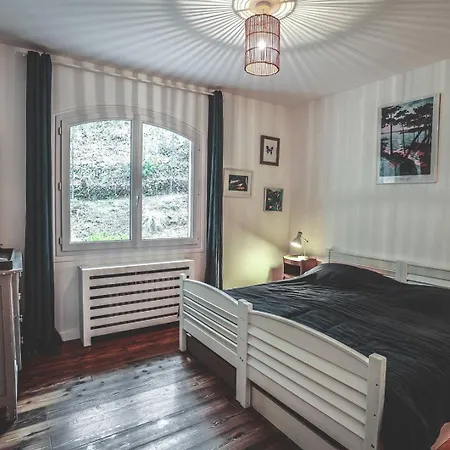 Des Acacias Avec Piscine Chauffee Pour 15 Personnes Entre Et Ocean Wifi Gratuit *